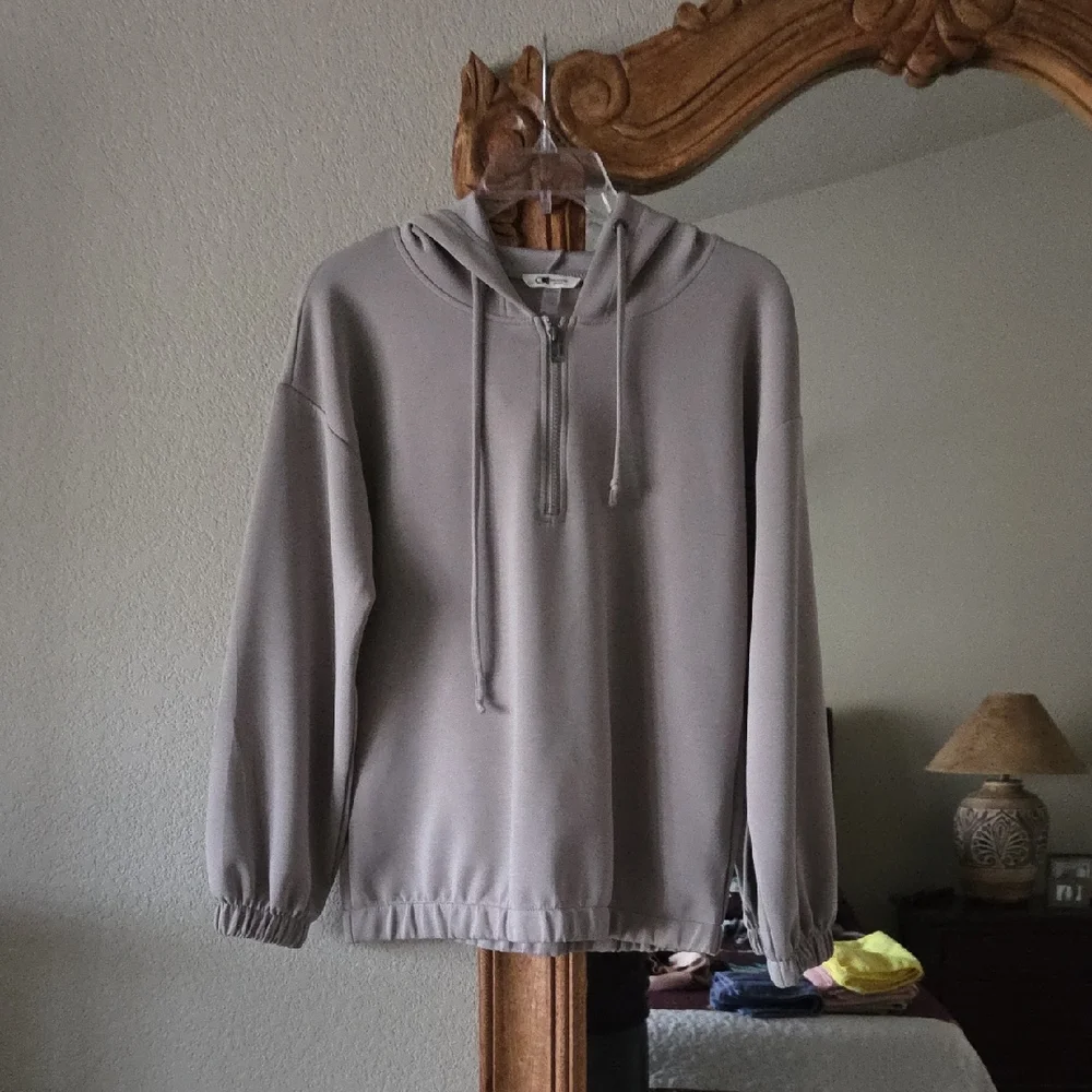 Cable & Gauge Sport Yummy Quarter Zip Up Gray Pullover - Picture 3 of 8